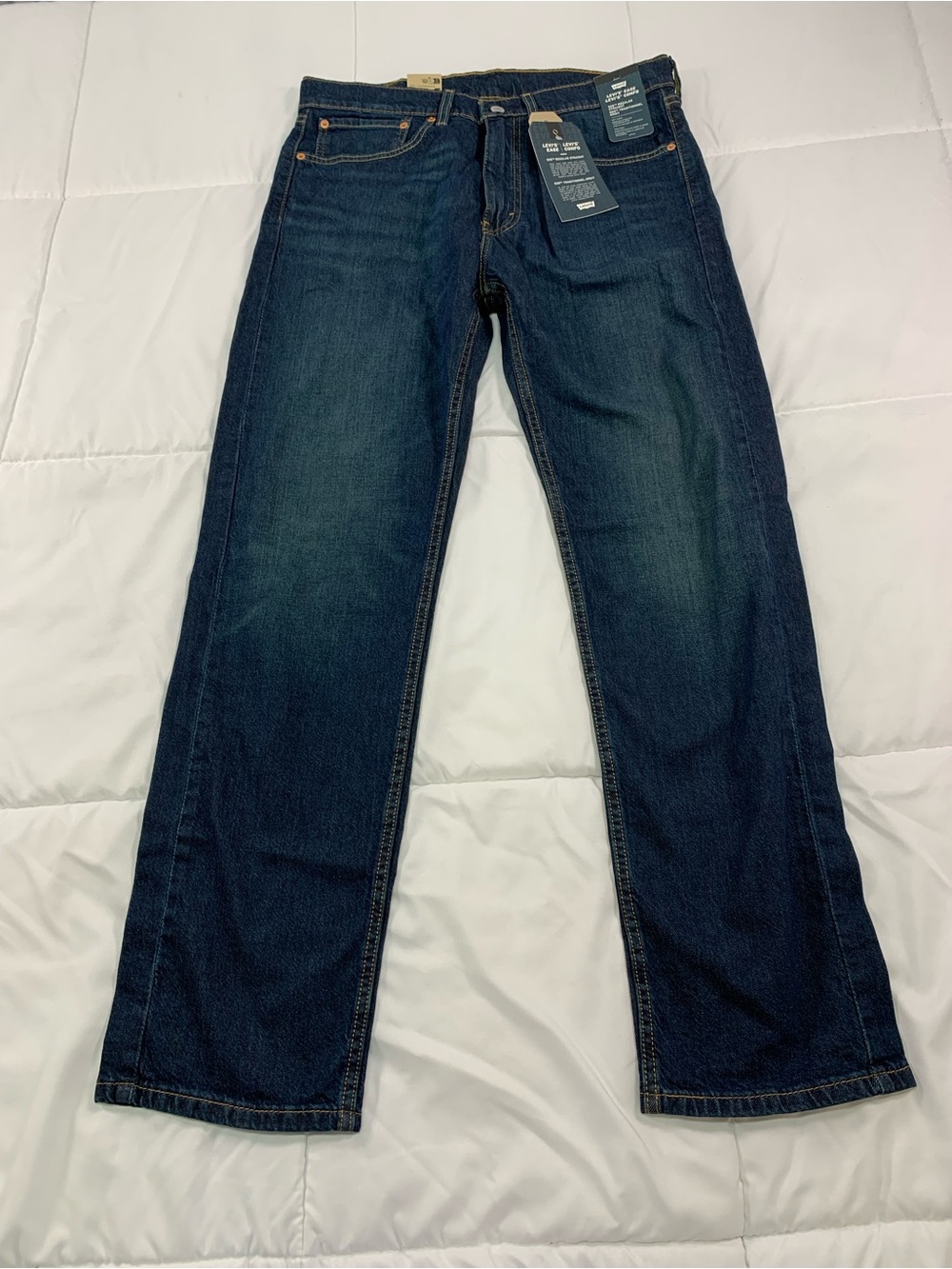 New LEVI STRAUSS & CO straight jeans size 34